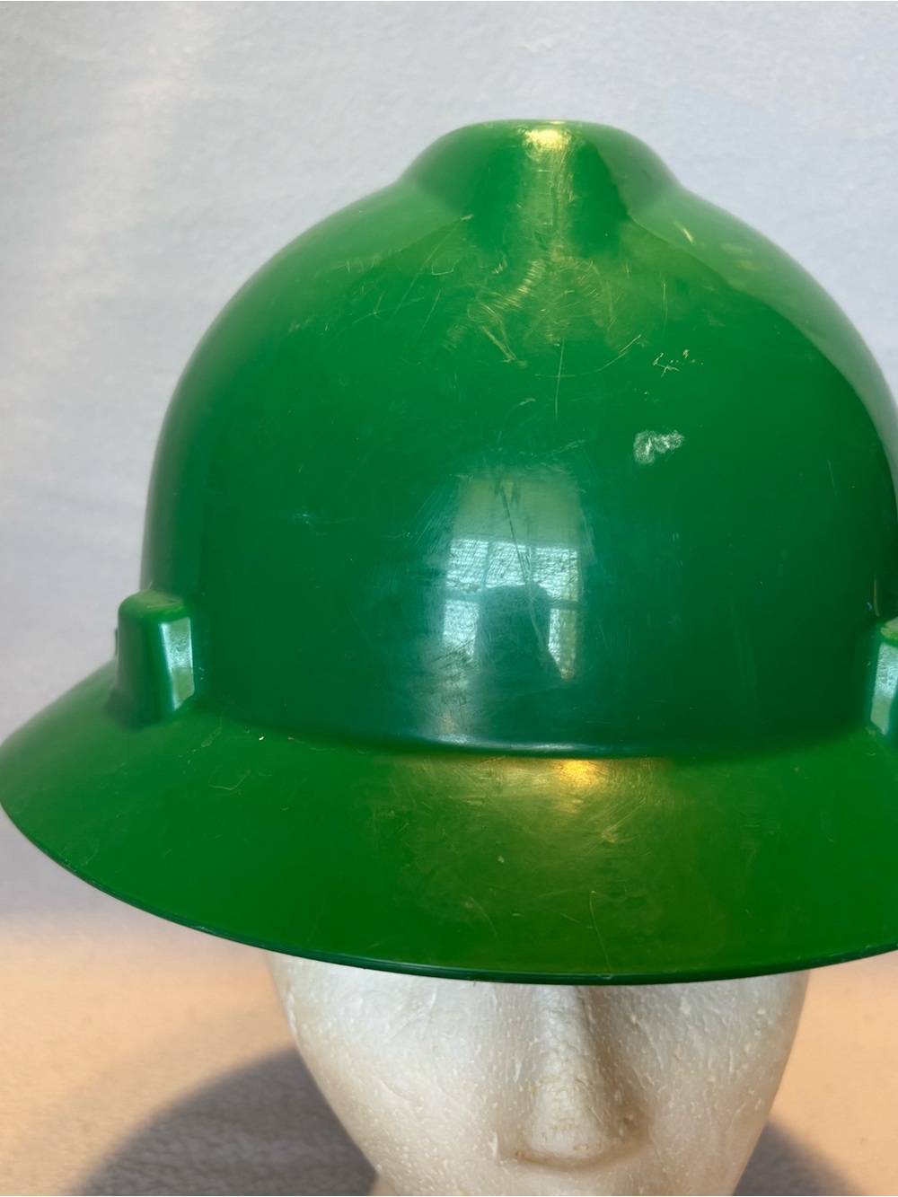 MSA V-Guard Green Plastic Safety Hard Hat Medium size